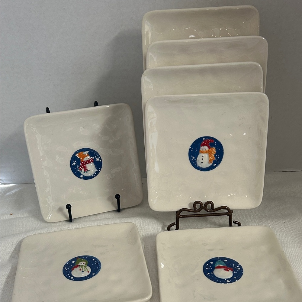 St. Nicholas Square Snowman Plates - White and Blue